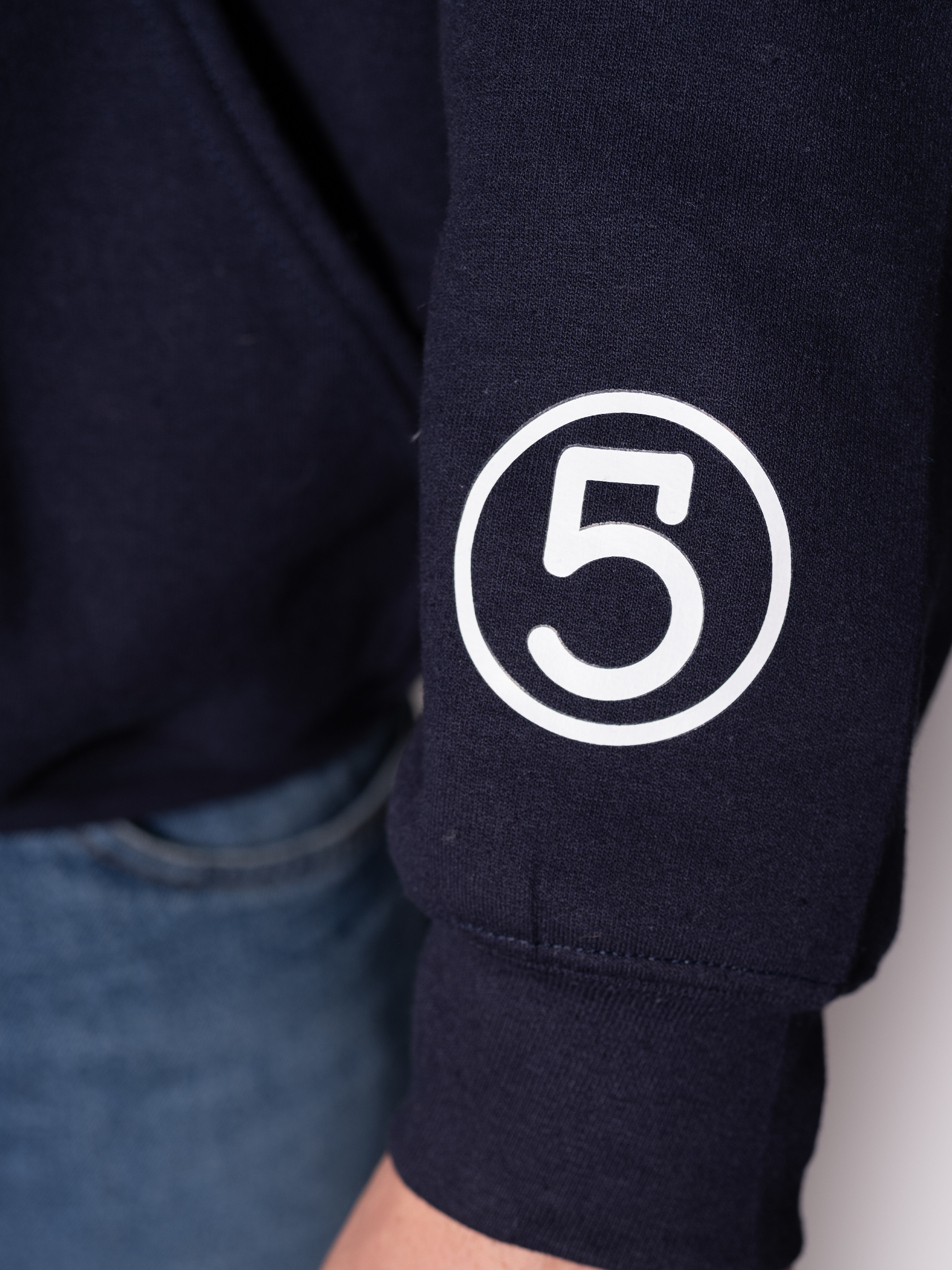 Produktbild_ZüriTram_Hoodie_vorne Kopie 3